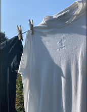 Carica l'immagine nel visualizzatore di Gallery, T-shirt Rifo X Pietro B - Pietro B