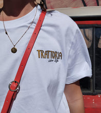 Carica l'immagine nel visualizzatore di Gallery, T-shirt "Trattoria di Roma" By Agathe Briot - Pietro B